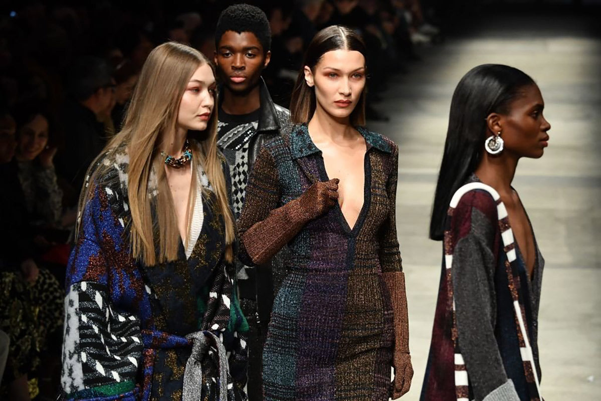 10 Sexy Hair Cuts & Styles for the Holiday Season