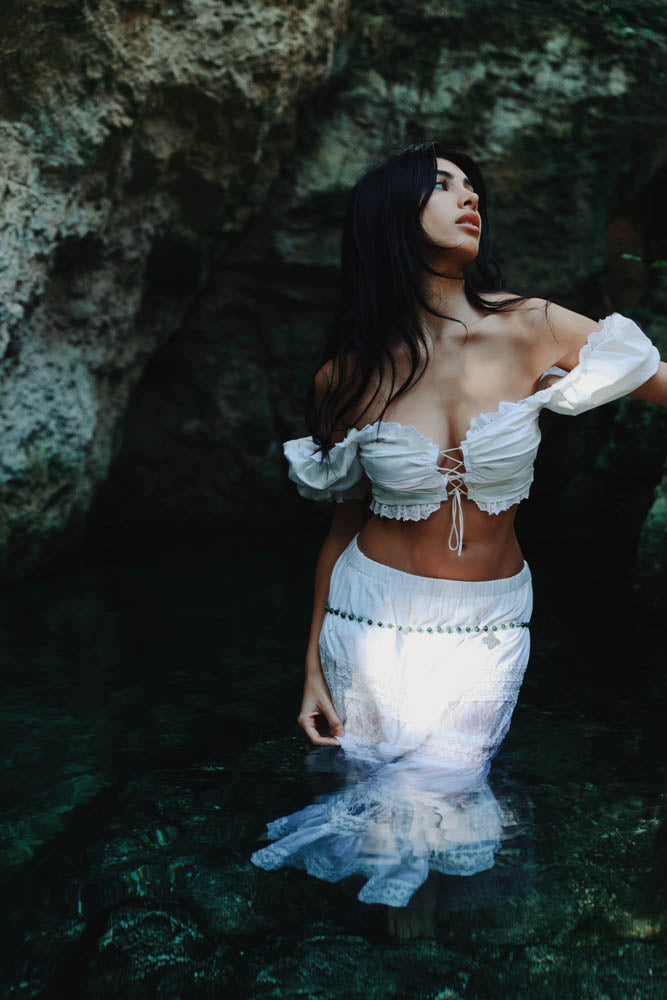 Mode Around the Globe: Ruslana Gee