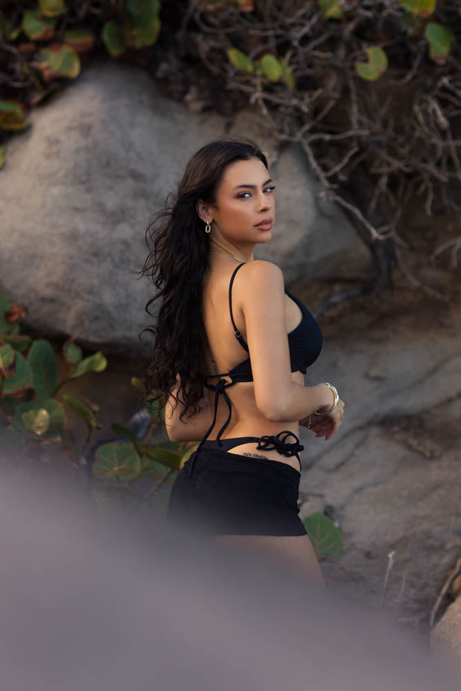 Mode Around the Globe: Kayla Richart